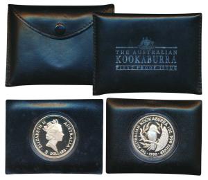 Australia, Elizabeth II, Silver 5 Dollars, 31.1g, 1oz, 1990, rev. Kookaburra (KM 230). Pro
