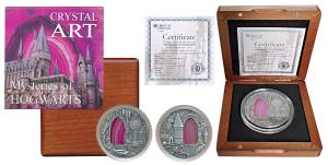 Niue, Elizabeth II, Silver 2 Dollars, 62.2g, 2015, Crysal Arts Series, obv. Bust of Queen 