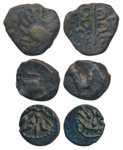 South Indian uncertain Copper Kasu, obv. Yali head, rev. ship, unlisted, together with two