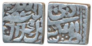 Akbar, Silver Square Rupee, 10.8g, Tatta Mint, Ilahi type, Month Di, Year 31 (KM 88.7). Ab