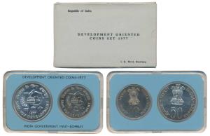 1977 Uncirculated Set, Save for Development, set of 2, Rupees 10 and 50. Within original p