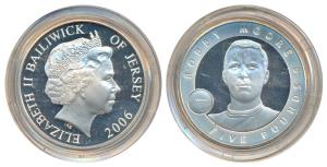 Bailiwick of Guernsey, Elizabeth II, Silver 5 Pounds, 28.28g, 2006, obv. Portrait bust of 