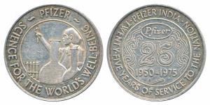 Silver Bar, 49.5g, 25 Years of Service to the Nation, Pfizer, India, 1950-1975, rev. Scien