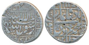 Murad Baksh, Silver Rupee, 11.11g, Surat Mint, AH 1068, complete mint name in left margin,