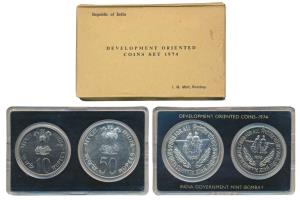 1974 Uncirculated Set, Planned Families Food For All, set of 2, Rupees 10 and 50. In immac