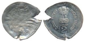 Cupro-Nickel Rupees 2, 2002, National Integration, Error, the image on the reverse has exp