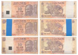 Rupees 10 Bundle (3), 2010 and 2011 (2), signed D. Subbarao Uncirculated. (300)