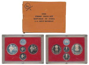 1982 Proof Set, National Integration, set of 4, 50 Paisa to Rupees 100. In near immaculate