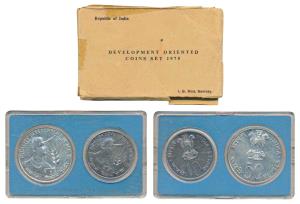 1975 Uncirculated Set, Equality Development and Peace, set of 2, Rupees 10 and 50. In near