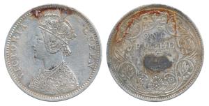 Victoria Queen, Silver Rupee, 1874, Bombay Mint, A2 / II dot (Prid 143). Fine+.