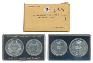 1973 Uncirculated Set, Grow More Food, set of 2, Rupees 10 and 20. In near immaculate cond