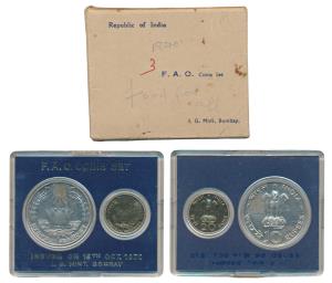 1970 Uncirculated Set, Food For All, set of 2, 20 Paise and Rupees 10. In immaculate condi