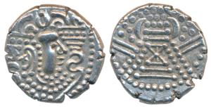 Indo-Sasanian ‘Gadhaiya Paisa’ (c. 11th century AD), Silver Drachma, 4.14g, stylized head 